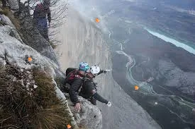 Perrine Bridge BASE Jumping